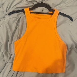 orange top